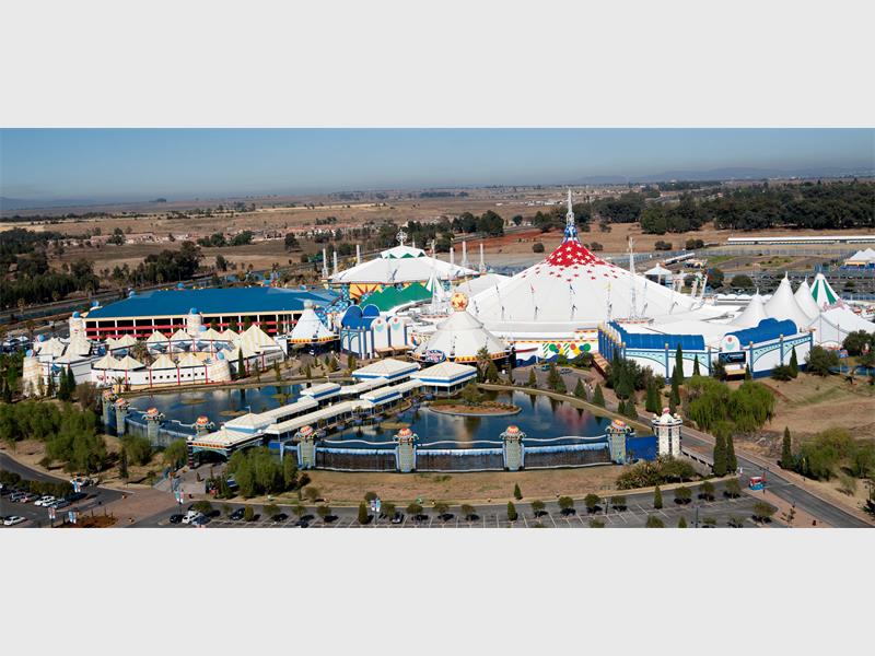 CarnivalCity-Exterio_36751